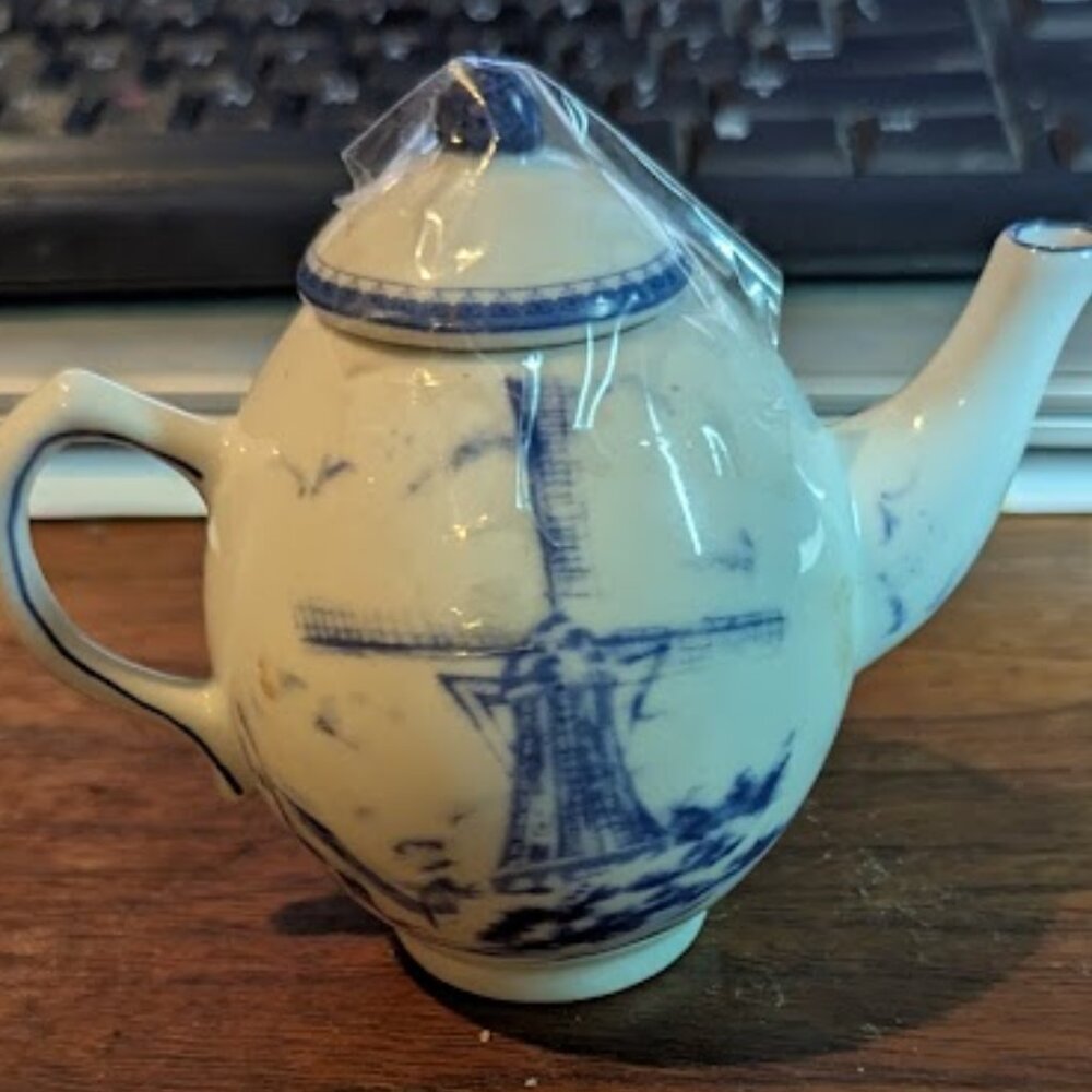 Imperial Porcelain Dutch Tea Pot